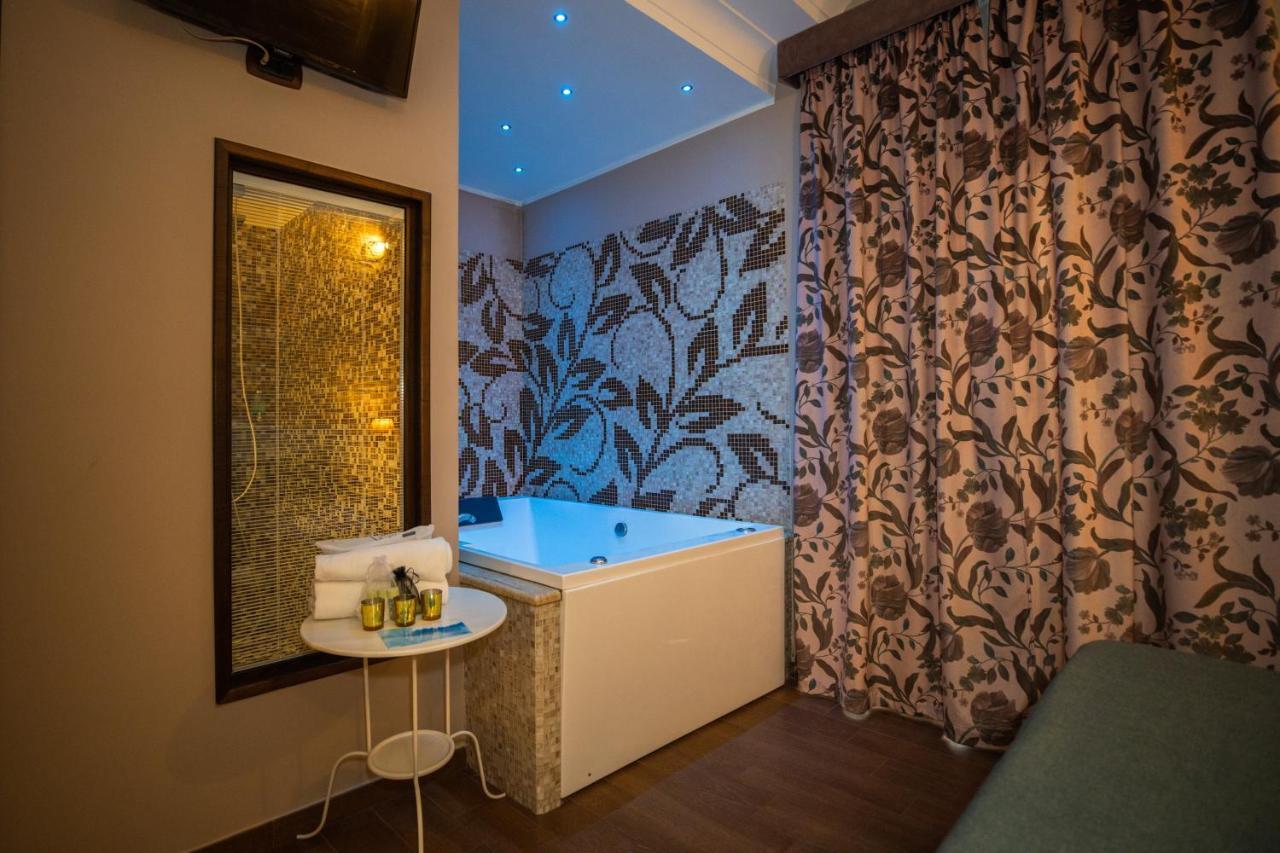 Hotel Vogue Ликола Екстериор снимка