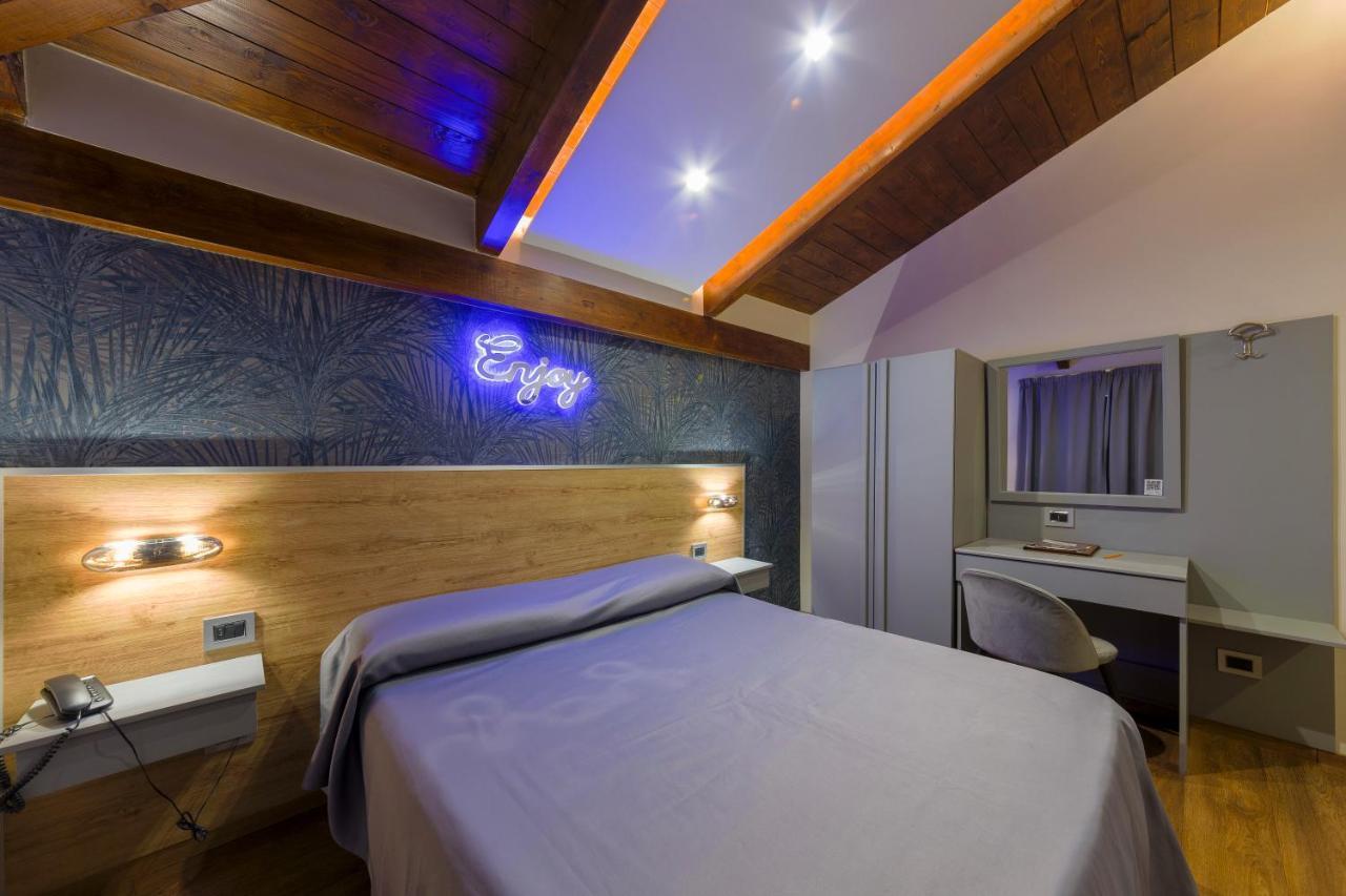 Hotel Vogue Ликола Екстериор снимка