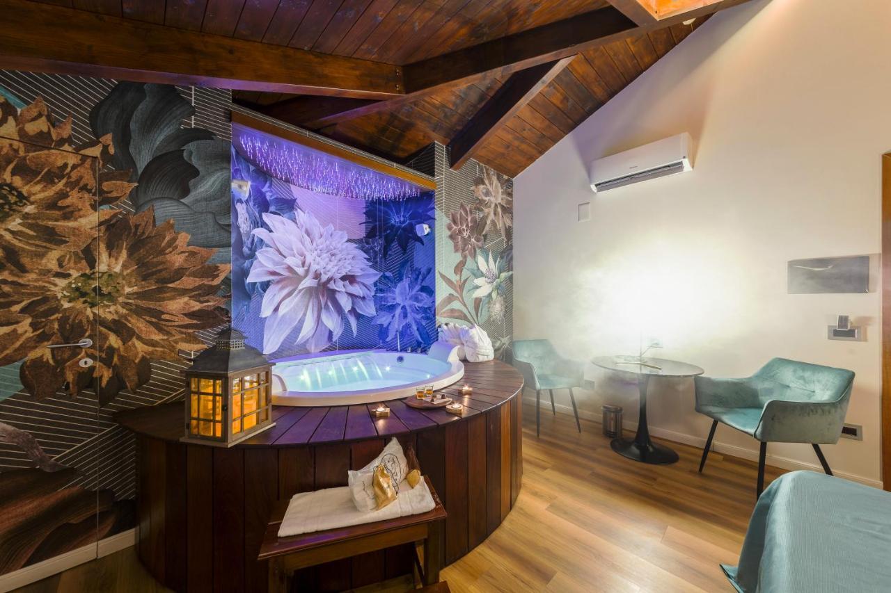 Hotel Vogue Ликола Екстериор снимка