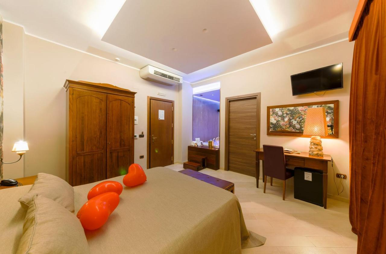 Hotel Vogue Ликола Екстериор снимка