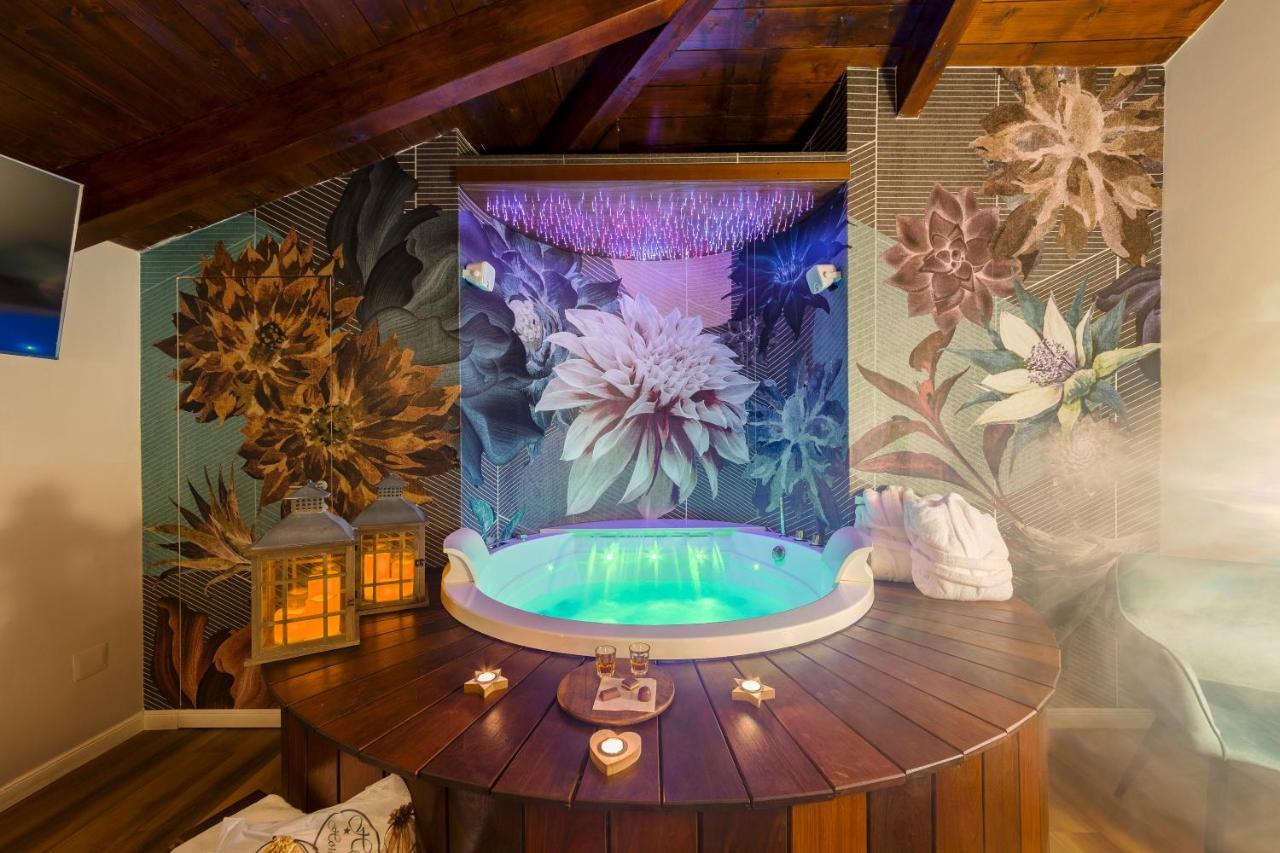 Hotel Vogue Ликола Екстериор снимка