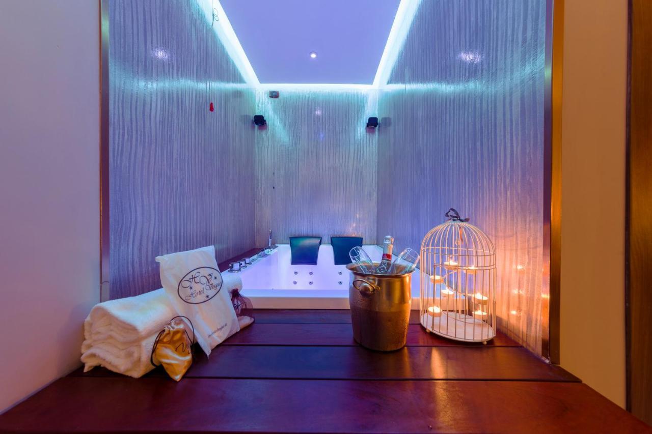 Hotel Vogue Ликола Екстериор снимка