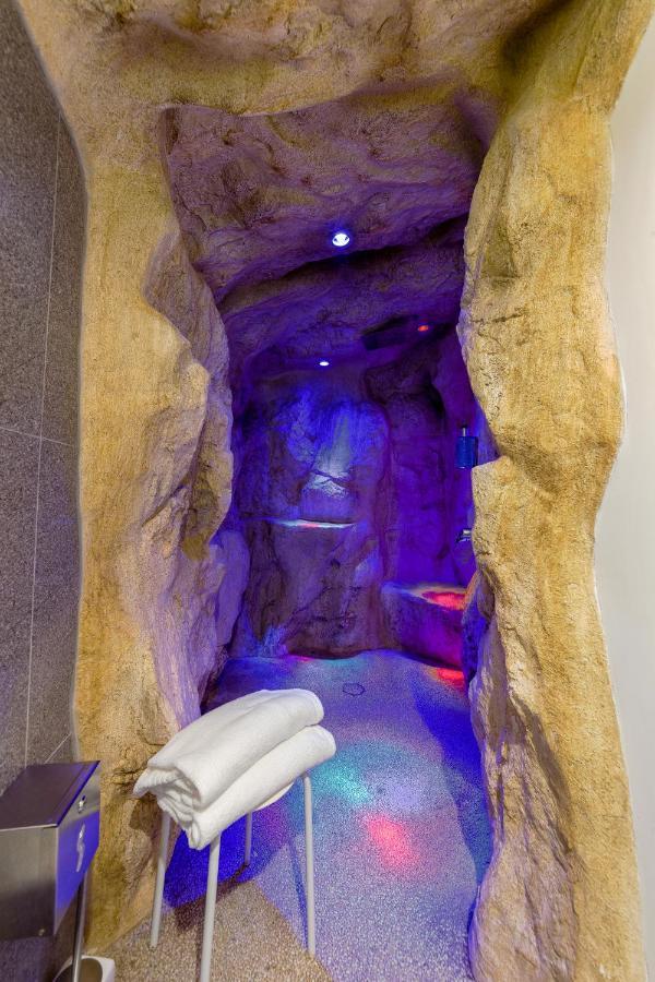 Hotel Vogue Ликола Екстериор снимка