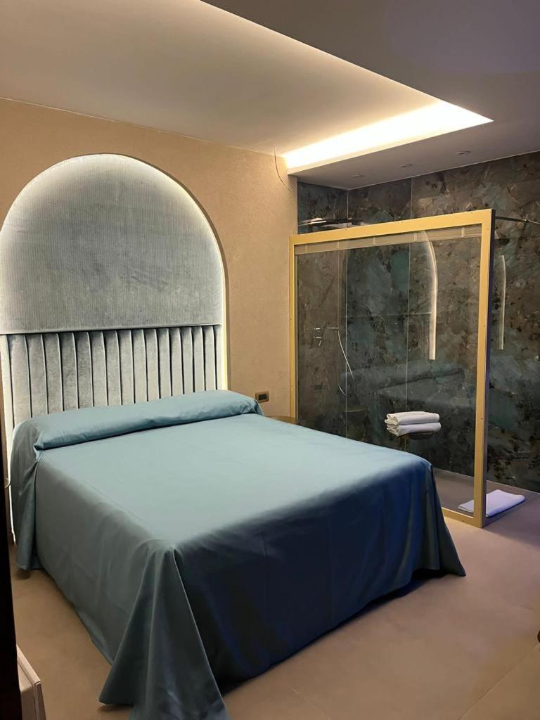 Hotel Vogue Ликола Екстериор снимка