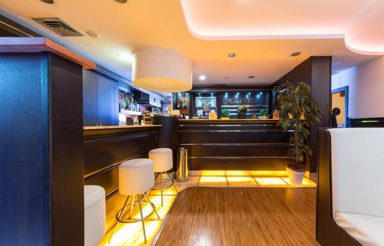 Hotel Vogue Ликола Екстериор снимка